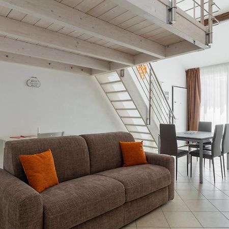 Cozy Mezzanine Apartment By Wonderful Italy Bologna Exterior photo