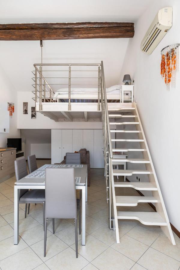 Cozy Mezzanine Apartment By Wonderful Italy Bologna Exterior photo
