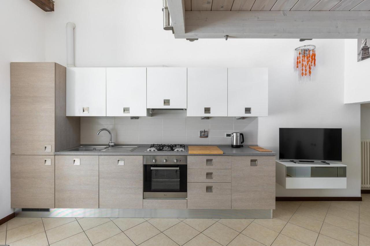 Cozy Mezzanine Apartment By Wonderful Italy Bologna Exterior photo